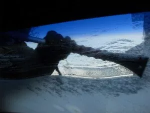 Freezing the windscreen 